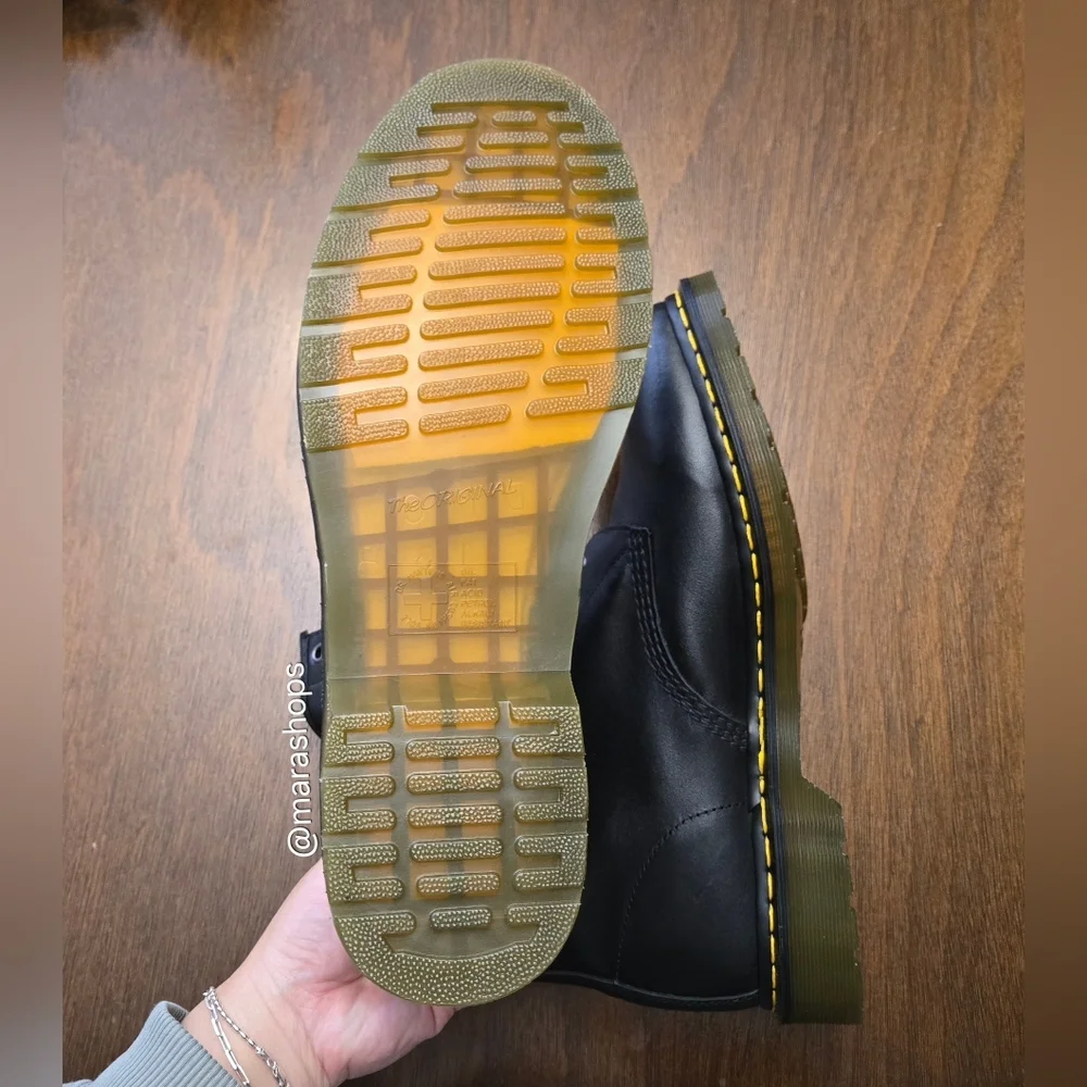 Dr. Martens 1460 Carpathian Black Boots